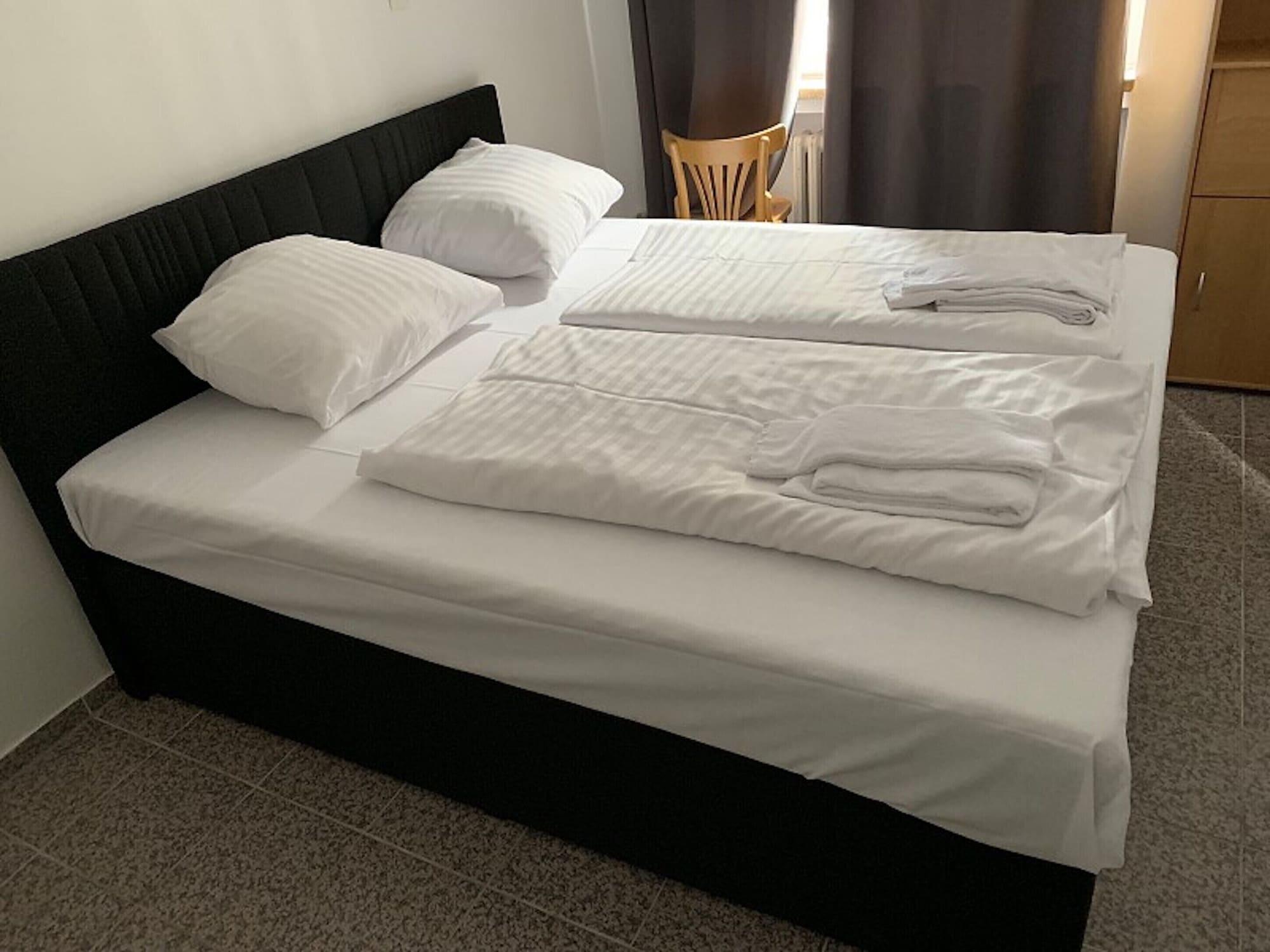 Hotel Lilienhof Хамбург Екстериор снимка