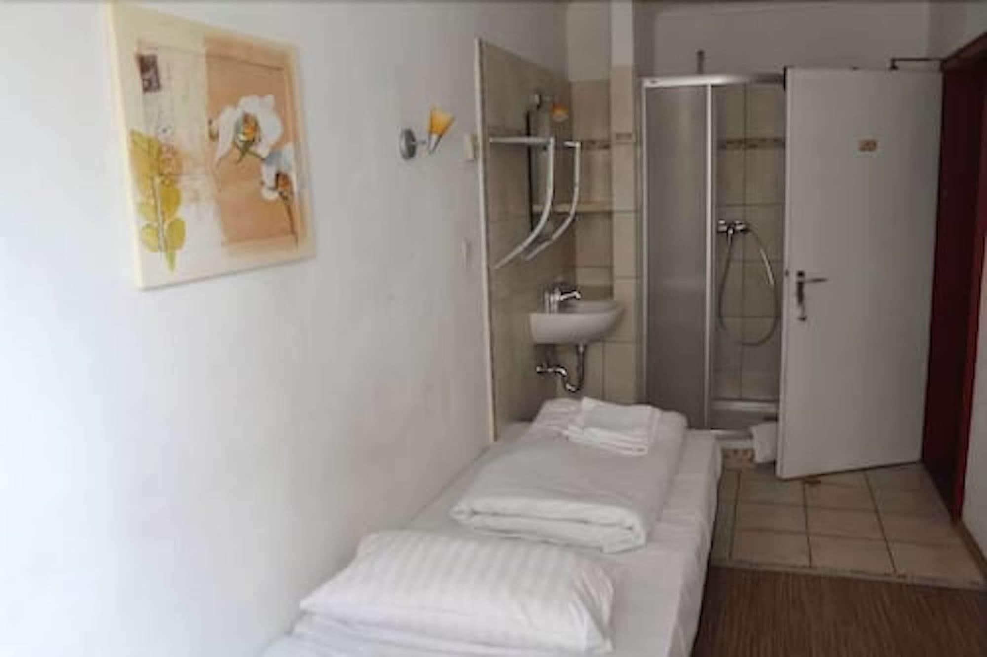 Hotel Lilienhof Хамбург Екстериор снимка