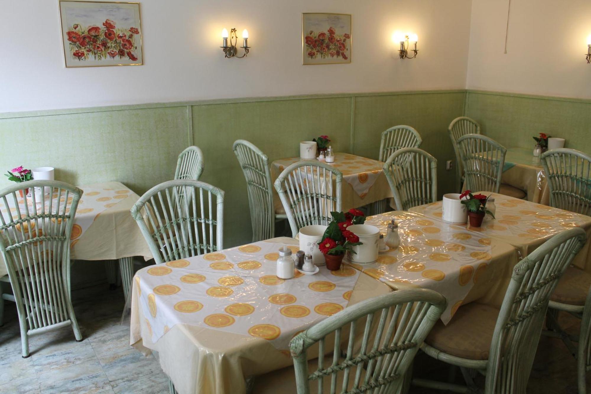 Hotel Lilienhof Хамбург Екстериор снимка